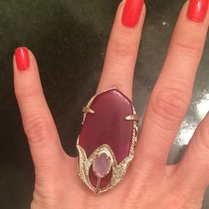 Kendra Scott Maroon ring size 7